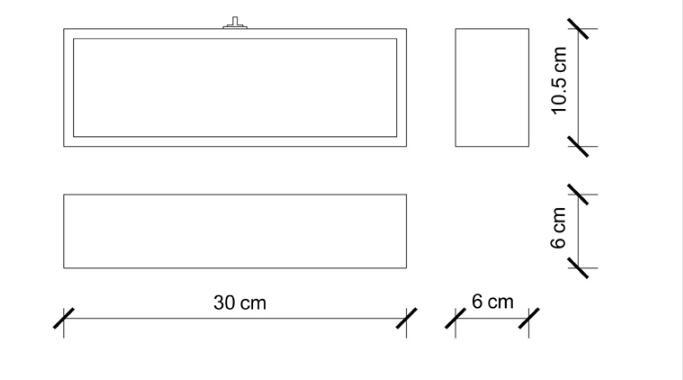 Lámpara de mesa decorativa de madera maciza junto a la cama del dormitorio