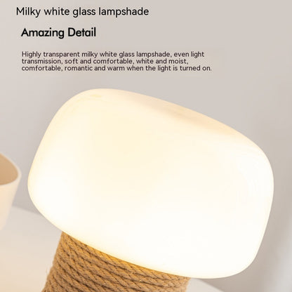 Lampe de table japonaise en forme de champignon crème dans un style nordique en rondins