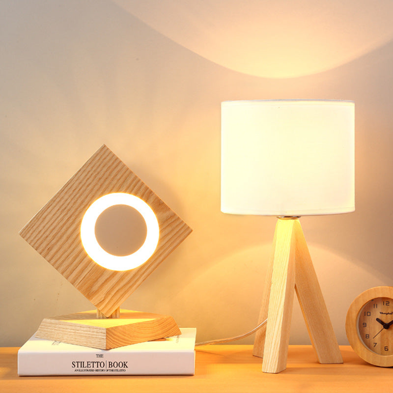 Lampe de table de protection des yeux à LED d'art en bois de chevet minimaliste moderne