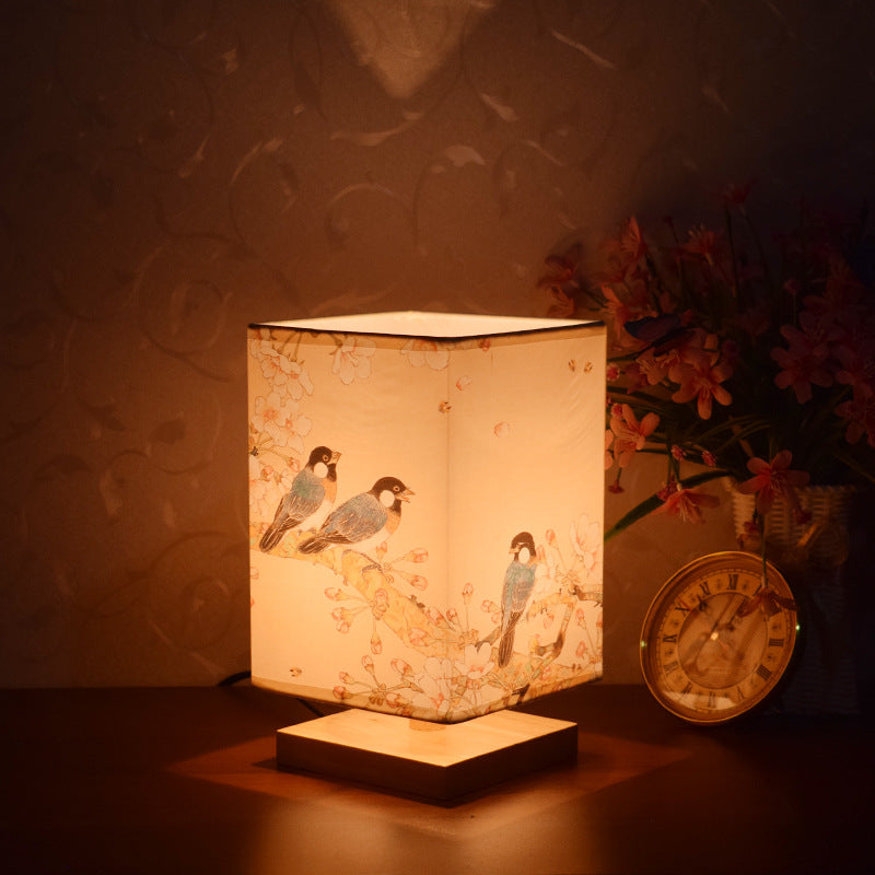 New Chinese Retro Style Bedside Night Light Warm