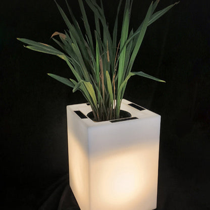 Super Bright Luminous Waterproof Plastic Flowerpot Garden Lamp