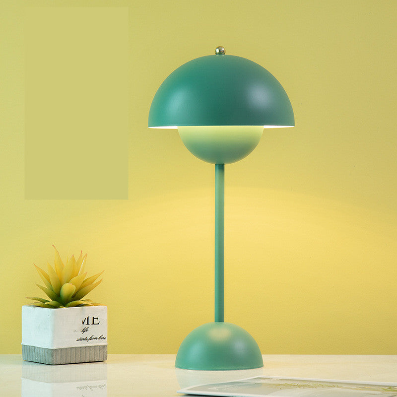 Lampe de table créative nordique simple en forme de bourgeon