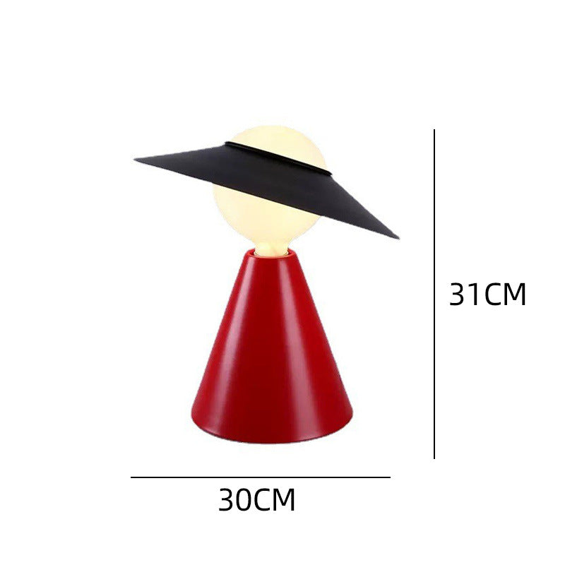 Lampe en verre chapeau de paille étude et décoration de chambre à coucher