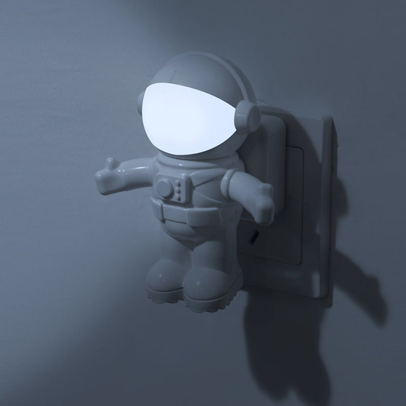 Lámparas de escritorio Luces Litwod Nueva Moda Novedad Romántica Bebé Bombillas Led Puerto Usb Dc Perilla De Resina Cuña Enchufe Nocturno Astronautas