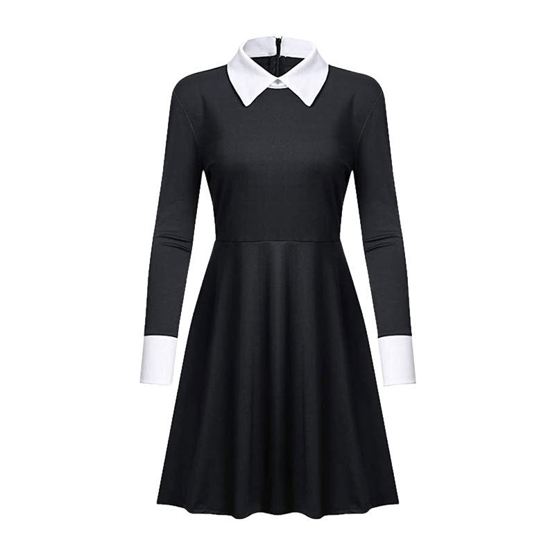 Cosplay de la robe noire d'Halloween mercredi