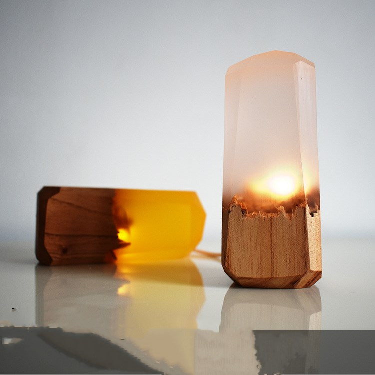 Lampe de nuit en bois massif