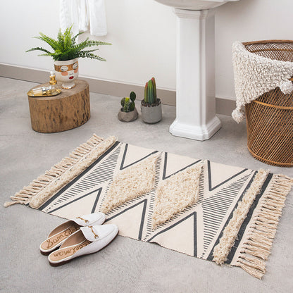 Couverture de chevet en coton devant la table de lavage des mains