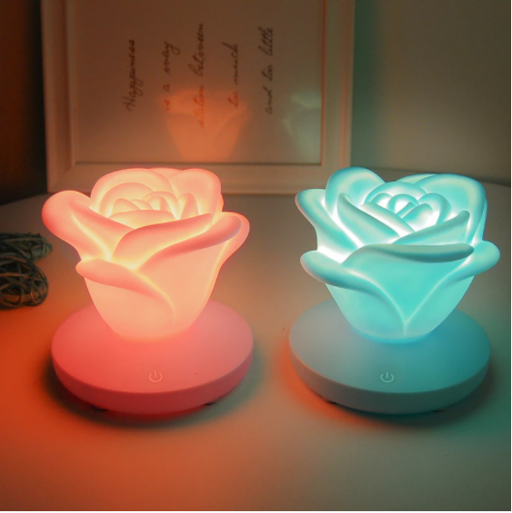 4 colores románticos en forma de rosa, tres niveles de iluminación, atenuación, luz nocturna táctil, luz nocturna del Día de San Valentín