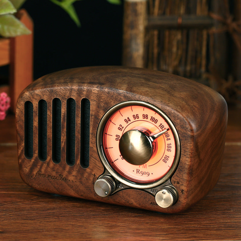 Retro wooden wireless mini speaker