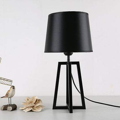 Metal New Chinese Bedroom Bedside Simple Table Lamp