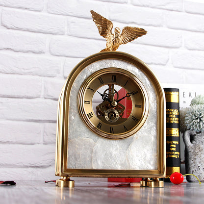 Decoración de lujo, reloj de mesa de cobre puro, accesorios para el hogar y la sala de estar, adornos de reloj de águila, adornos de regalo