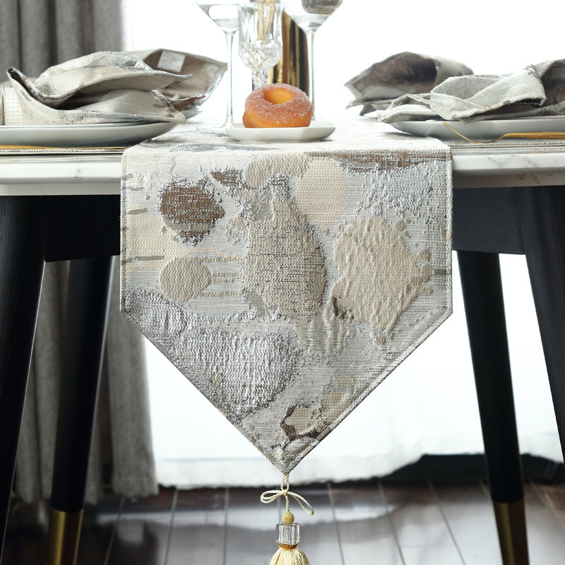 Simple Modern Embroidery Blended Restaurant Table Runner Home Textile Decoration