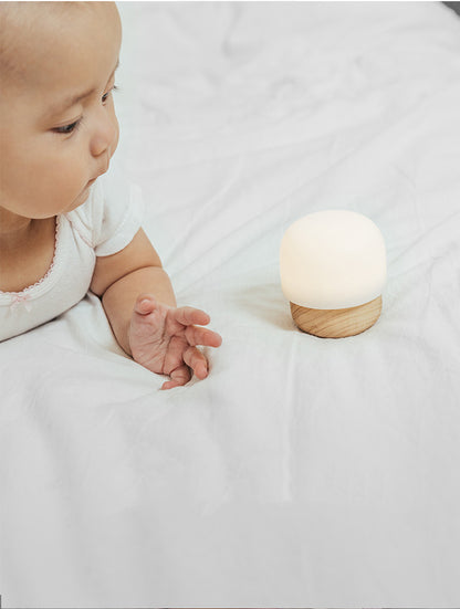 Luz nocturna para bebé, lámpara de noche regulable con protección ocular, lámpara de mesa recargable