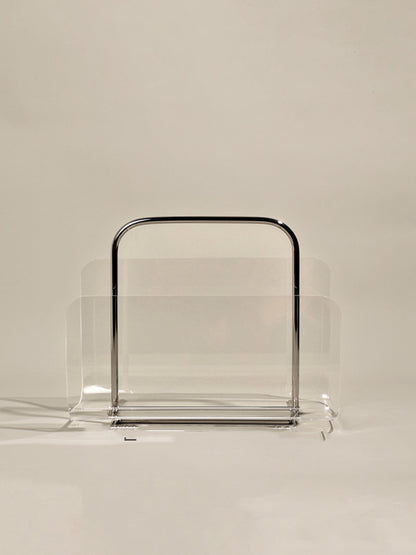 A Simple Luxury Acrylic Metal Bookshelf Model Room