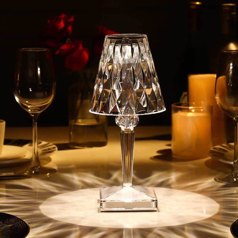 Lámpara de mesa acrílica de diamante, luz nocturna, lámpara de cubierta de princesa italiana, lámpara de mesa táctil de ambiente moderno, hogar, dormitorio, Bar y cafetería