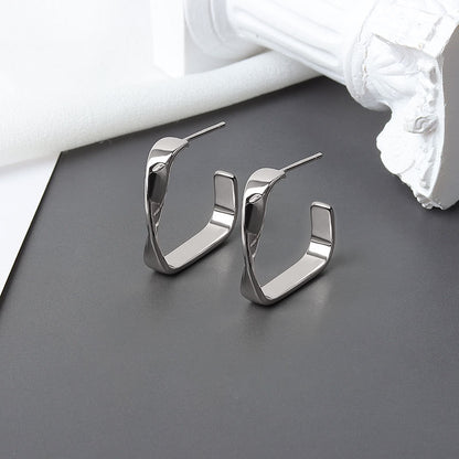 Minimalist Cold Wind Irregularly Twisted Earrings