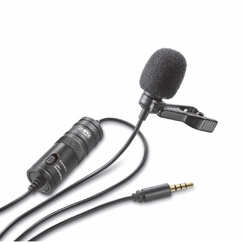 Caméra professionnelle avec microphone cravate