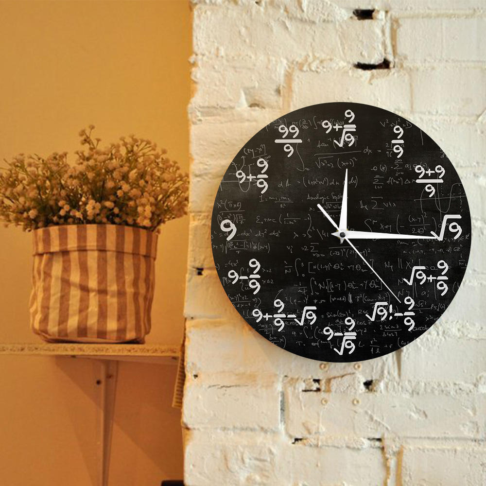 Horloge murale mathématique à la mode pour la maison