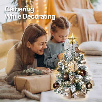 Mini árbol de Navidad de 2 pies con decoración navideña de mesa pequeña artificial de bosque claro con nieve flocada, decoración exquisita y adornos navideños para mesa para el hogar y la oficina