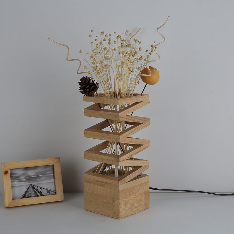 Creative and simple table lamp decoration