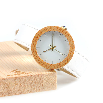 Table en bois faite à la main en bois de bambou chaud, ceinture en cuir, mouvement à quartz, montre féminine