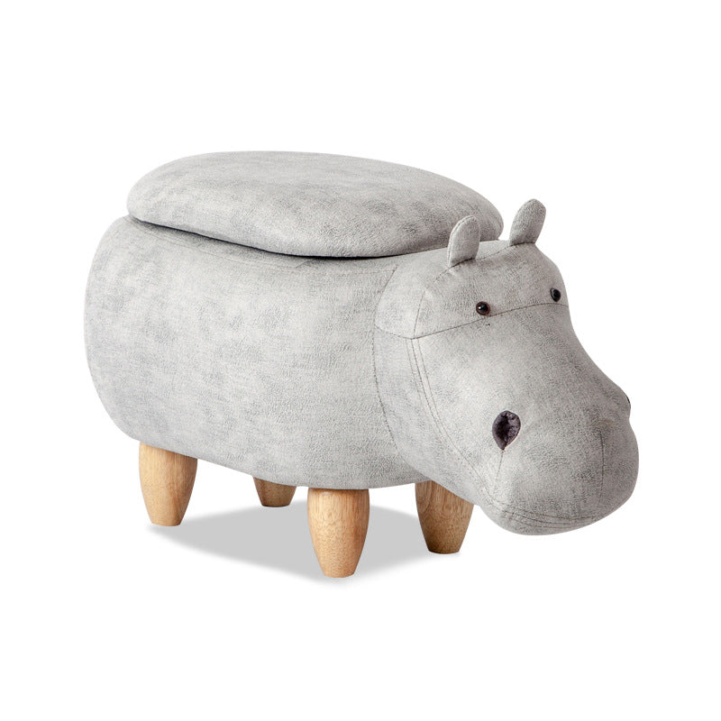 Tabouret animal de dessin animé de veau créatif à la porte de la maison