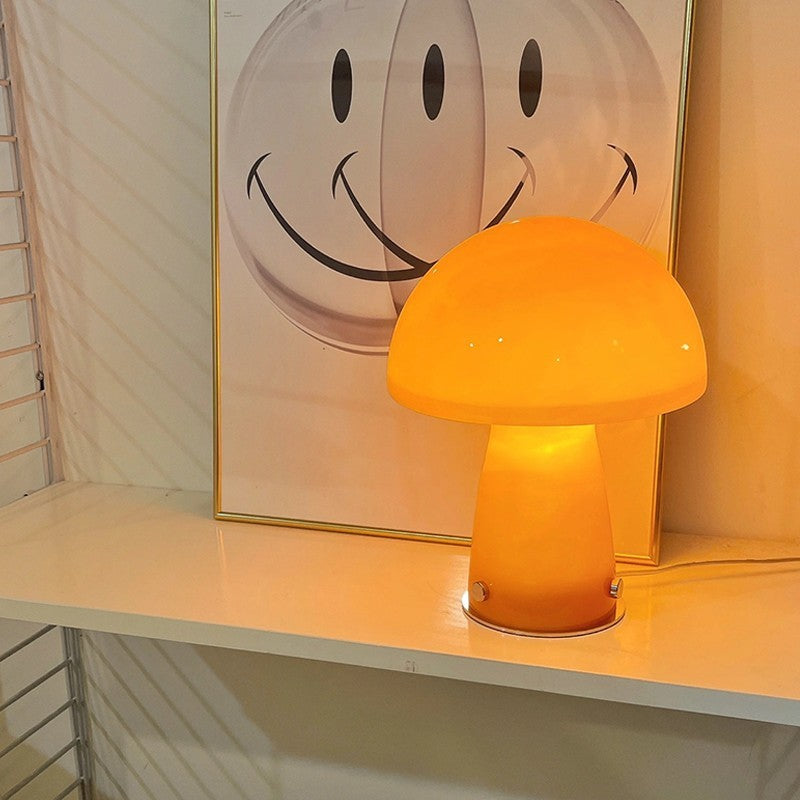 Creative B&B Mushroom Table Lamp Ins Decorative Atmosphere