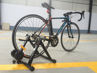 Mesa de entrenamiento de ciclismo controlada por línea, control de línea de magnetorresistencia, equipo de ejercicio interior, marco de estacionamiento, equipo para un solo automóvil, plataforma de fitness deportiva