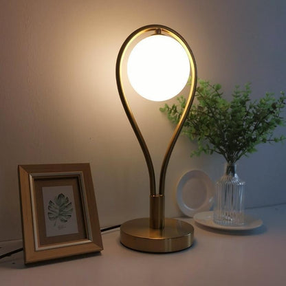 Lampe de chevet en fer forgé, petite lampe de nuit décorative et créative pour chambre à coucher