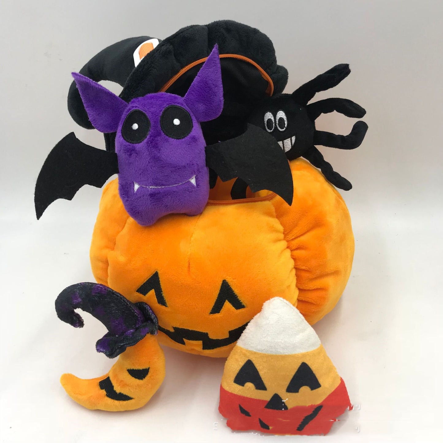 Nouveau jouet en peluche oreiller citrouille chapeau d'Halloween