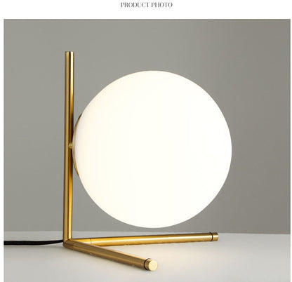 Simple glass ball table lamp