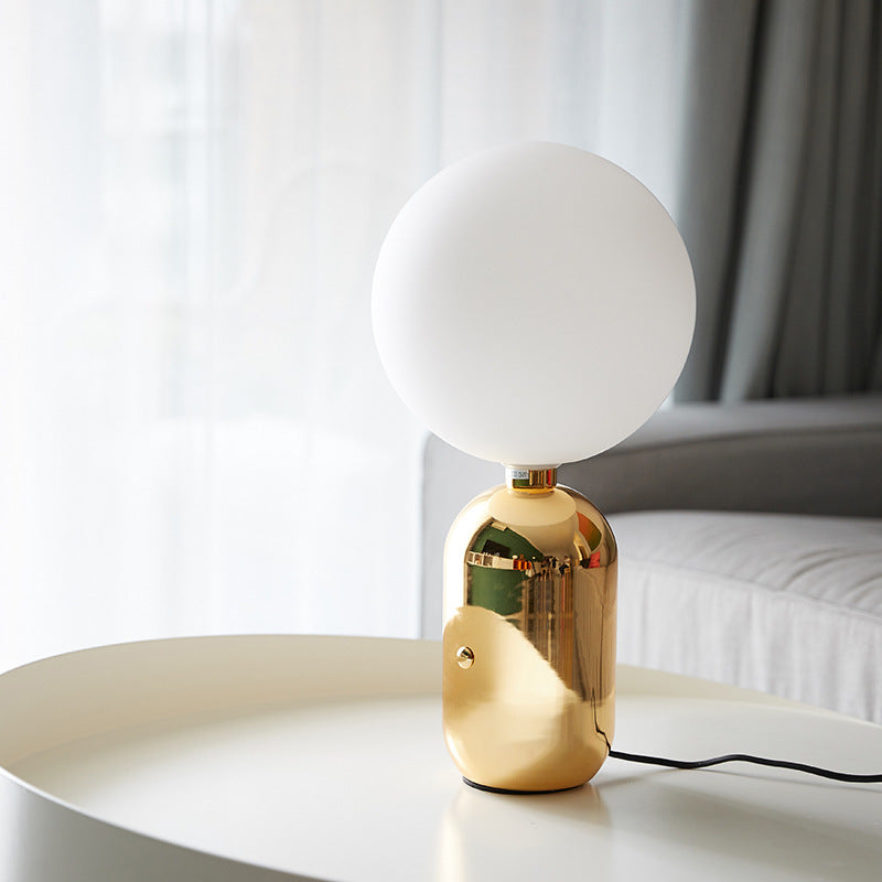 Stylish and simple table lamp