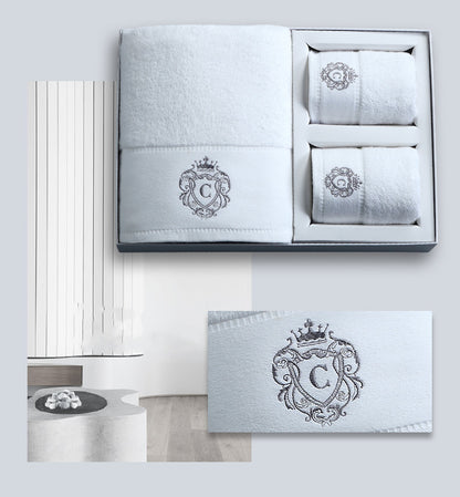 Serviette de bain d'hôtel trois pièces