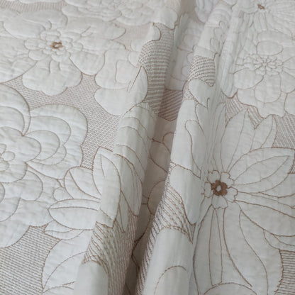 Juego de funda de cama de tres piezas con bordado de Camelia Beige, blanco puro y grueso de algodón