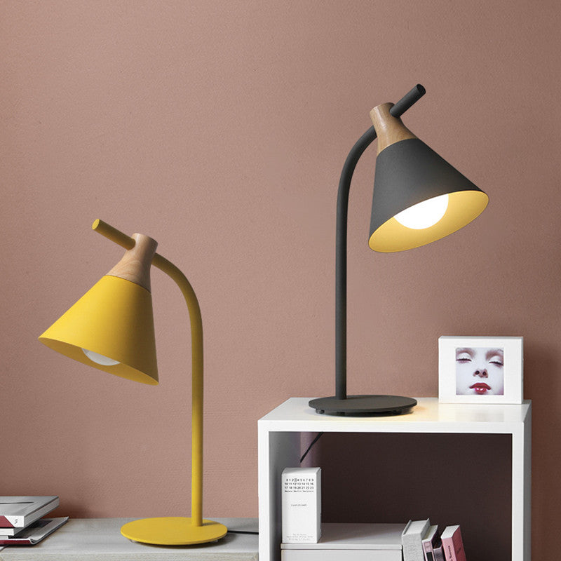 Decorative LED Desk Lamp For Children's Desks