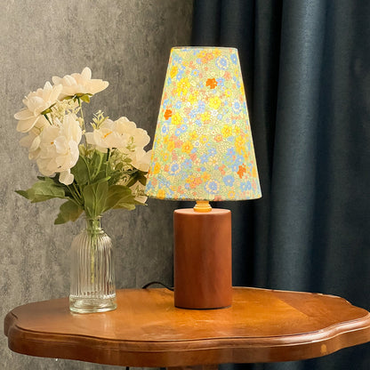 Flower Romantic Table Lamp Solid Wood Bedroom Study Decorative Lamp