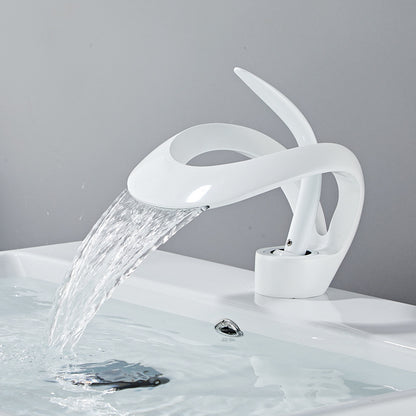 Grifo de lavabo de cascada con personalidad creativa, frío y caliente