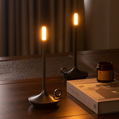 Lampe de table USB portable rétro classique créative aux chandelles