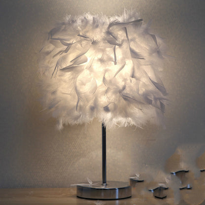 Veilleuse girly mignonne pour chambre à coucher en plumes