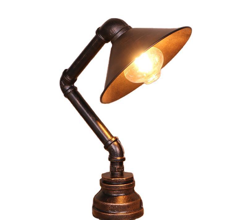 Fer Art vert Bronze lampe de Table barre conduite d'eau rétro nostalgique chambre lampe de chevet