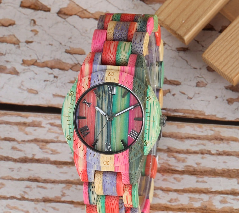 Reloj de pareja tallado en madera de bambú de colores