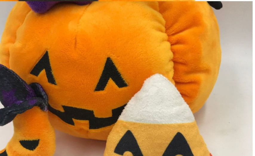 Jouet en peluche d'oreiller de citrouille de chapeau d'Halloween