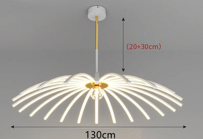 Lámpara LED en el dormitorio del comedor