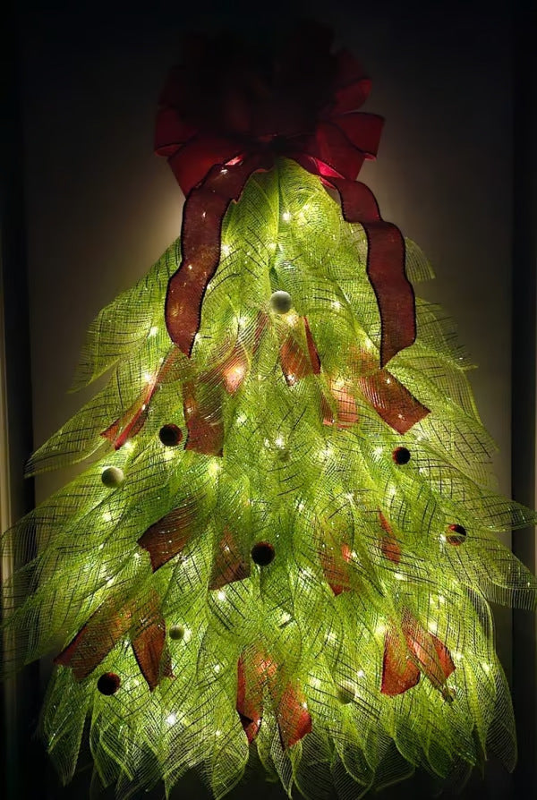 Guirnalda de Navidad hecha a mano para decorar el árbol de Navidad