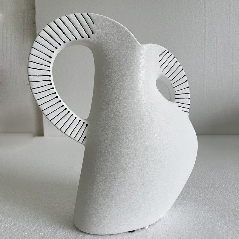 Scandinavian Creative Minimalist Ceramic Vase Ornaments