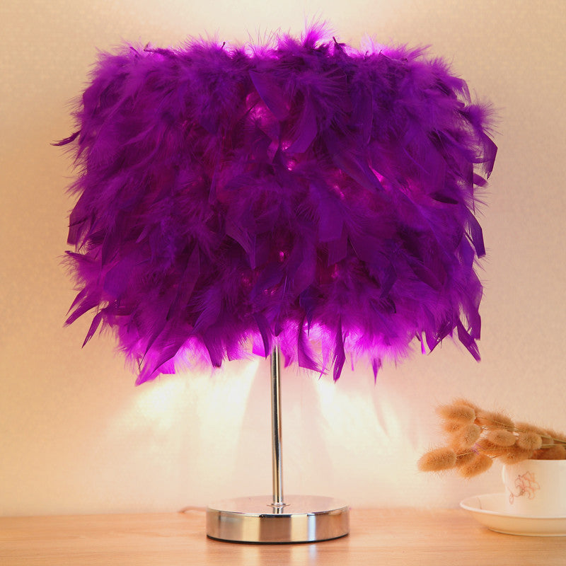 Veilleuse girly mignonne pour chambre à coucher en plumes