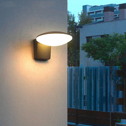 Luz de pared solar al aire libre moderna simple impermeable