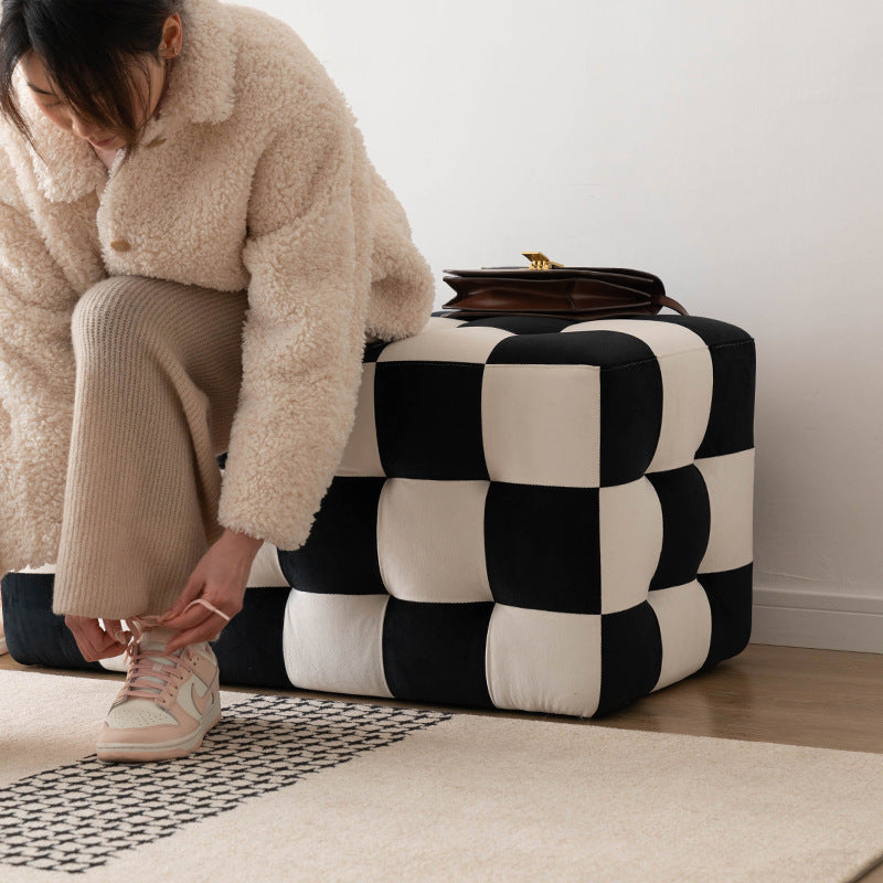 Tabouret à chaussures Change, chaise en échiquier noir et blanc