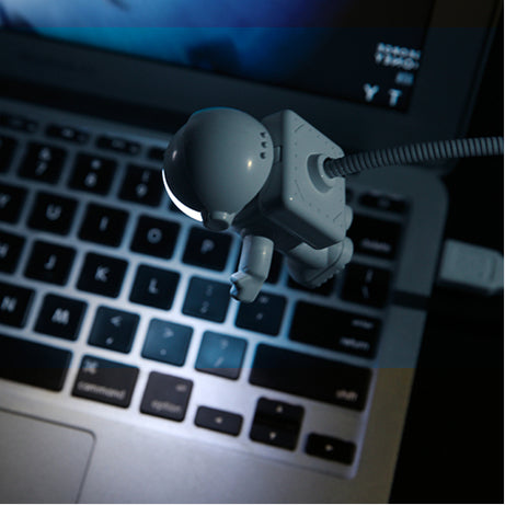 Desk Lamps Lights Litwod New Fashion Novelty Romantic Baby Led Bulbs Usb Port Dc Resin Knob Wedge Night Plug Astronauts