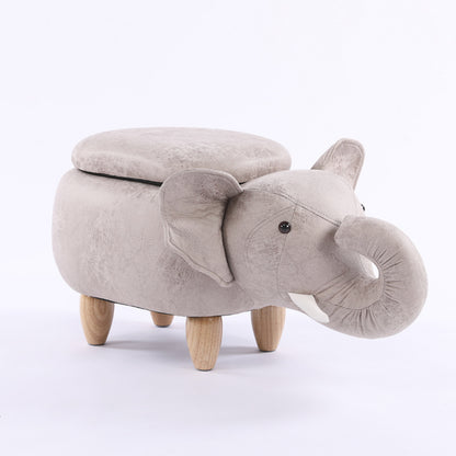 Tabouret animal de dessin animé de veau créatif à la porte de la maison